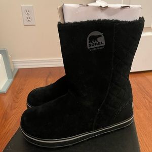 NEW Sorel Glacy Suede Waterproof boots